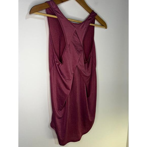 Lululemon Essential Tank Pleated Jersey Size 6 - Picture 6 of 6